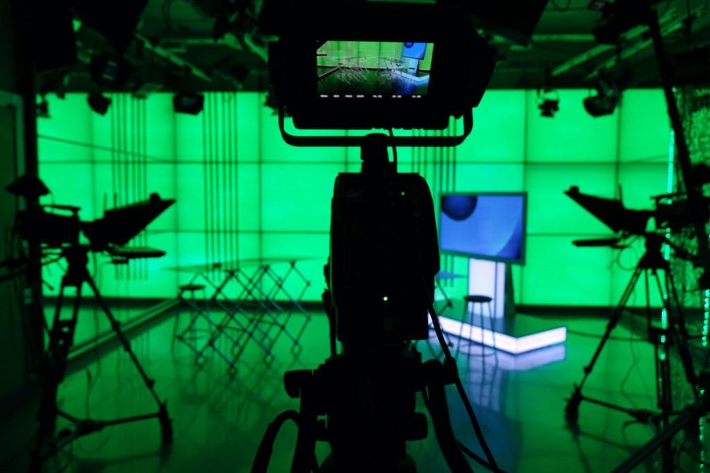 Moderator-für-Online-Events-Studio
