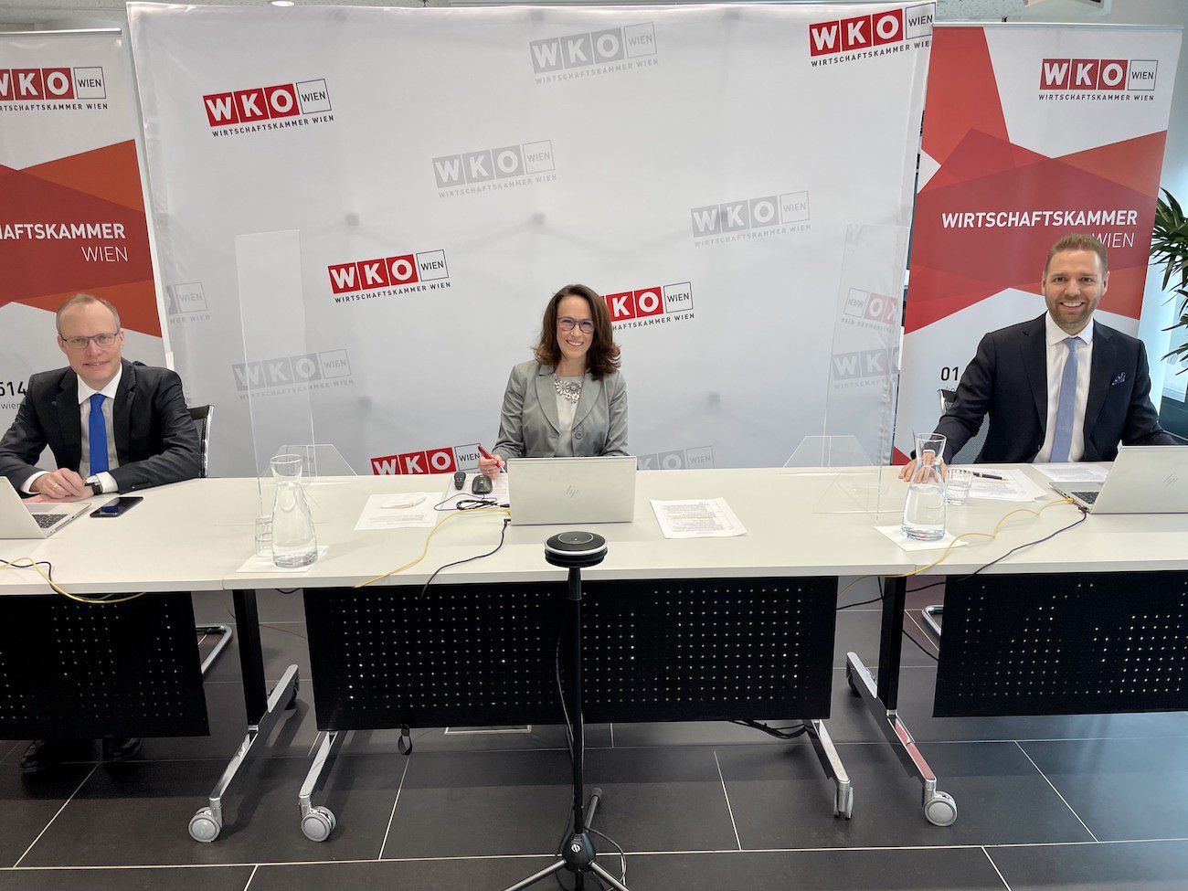 C X Konferenz Titel