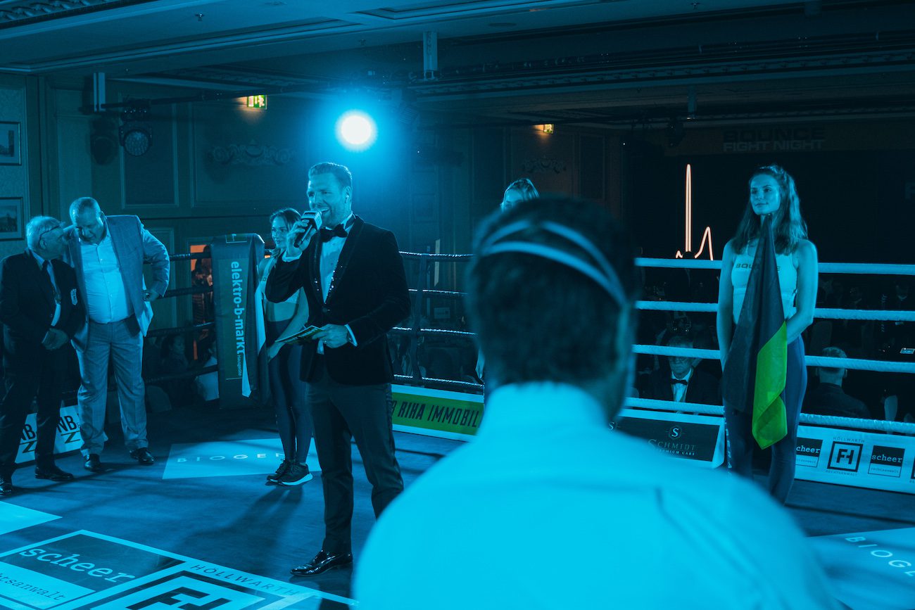 Bounce Fight Night Ronny Leber Ring Announcer