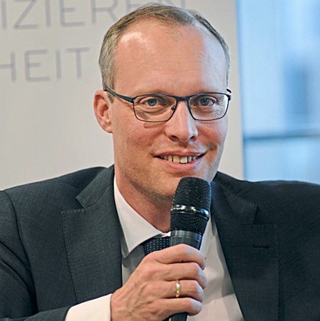 Alexander Biach