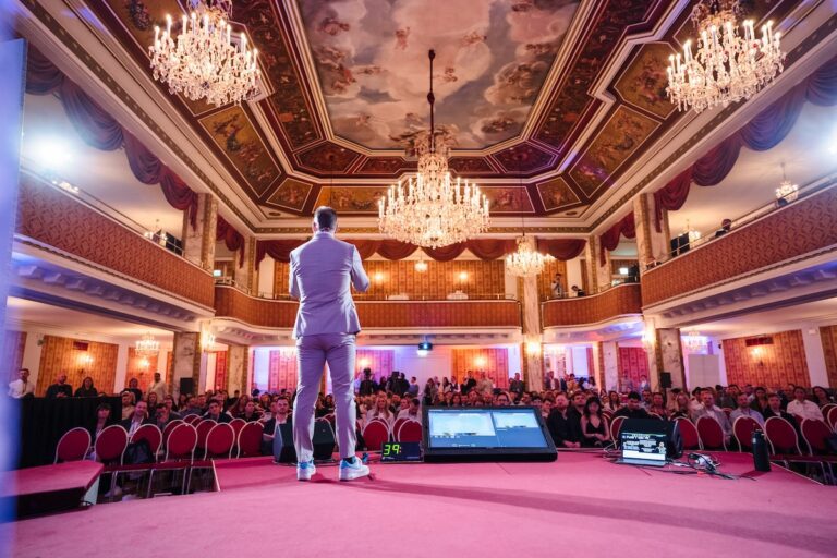 Grenzen durchbrechen bei Level Up Your Mind